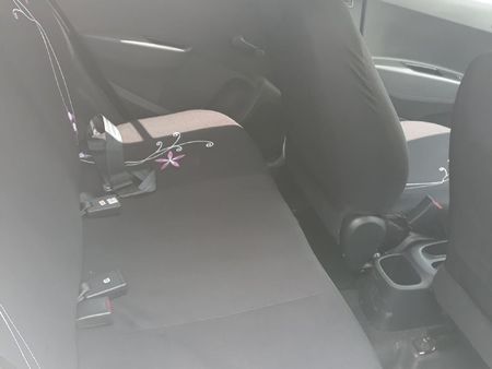 2019-Hyundai-Grand-i10-10-Motion_9