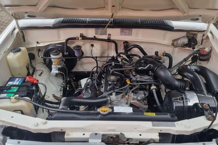 1992-Toyota-Venture-1800-64_10