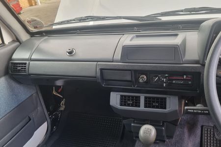 1992-Toyota-Venture-1800-64_15