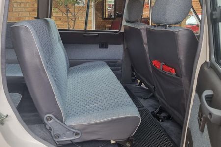 1992-Toyota-Venture-1800-64_24