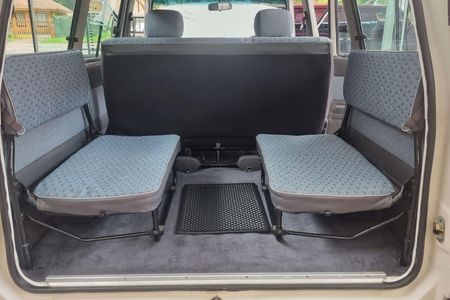 1992-Toyota-Venture-1800-64_26