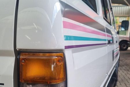 1992-Toyota-Venture-1800-64_7