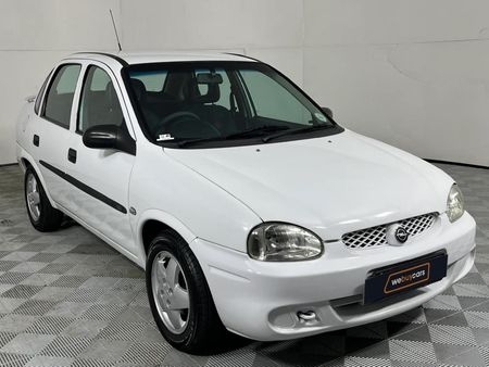 2001-Opel-Corsa-Classic-14i-CD_4