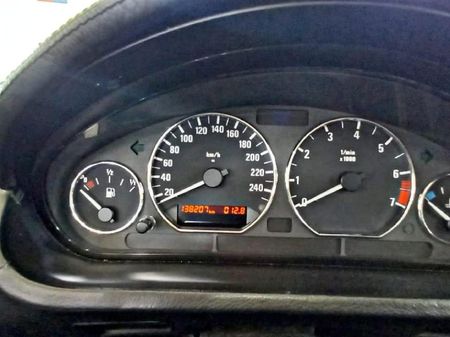 2002-BMW-Z3-30i_13