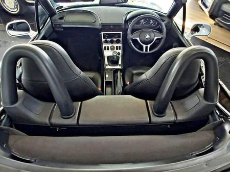 2002-BMW-Z3-30i_14