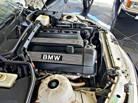 2002-BMW-Z3-30i_7