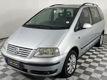 2006-Volkswagen-Sharan-18T_0