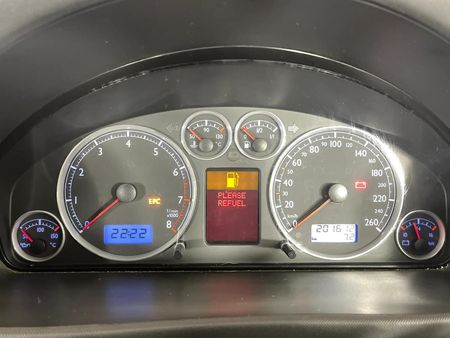 2006-Volkswagen-Sharan-18T_2