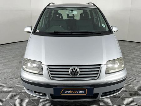 2006-Volkswagen-Sharan-18T_3