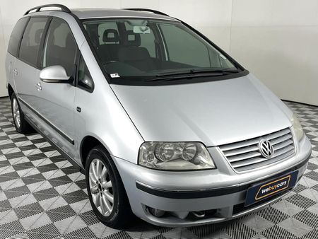 2006-Volkswagen-Sharan-18T_4