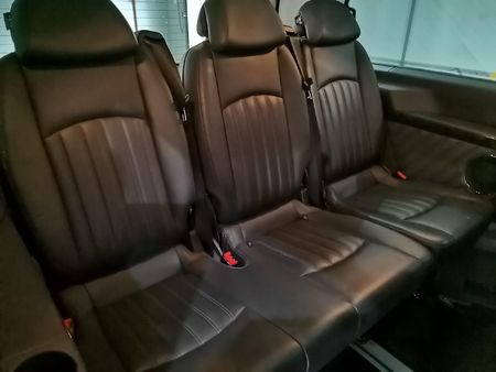 2014-Mercedes-Benz-Viano-30-CDI-Avantgarde-Auto_9