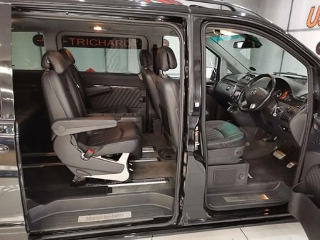 2014-Mercedes-Benz-Viano-30-CDI-Avantgarde-Auto_12