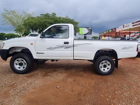 2004-Toyota-Hilux-30-KZ-TE-Raider-Raised-Body-Single-Cab_7