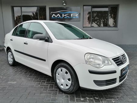 2008-Volkswagen-Polo-Classic-14-Trendline_0