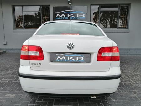 2008-Volkswagen-Polo-Classic-14-Trendline_4