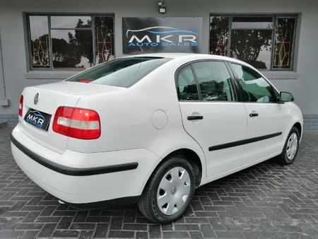2008-Volkswagen-Polo-Classic-14-Trendline_5