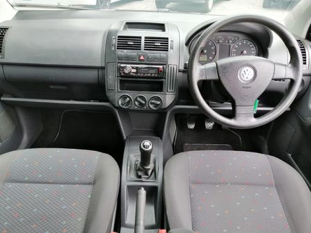 2008-Volkswagen-Polo-Classic-14-Trendline_8