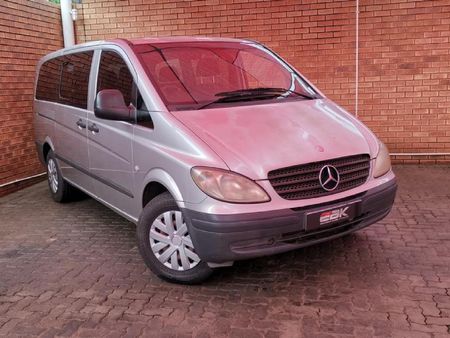 2005-Mercedes-Benz-Vito-115-CDI-CrewBus_0
