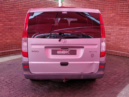 2005-Mercedes-Benz-Vito-115-CDI-CrewBus_4