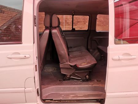 2005-Mercedes-Benz-Vito-115-CDI-CrewBus_12