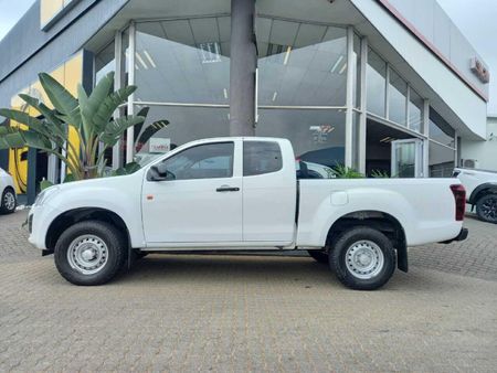 2020-Isuzu-D-Max-250-HO-Hi-Rider-Auto-Extended-Cab_2