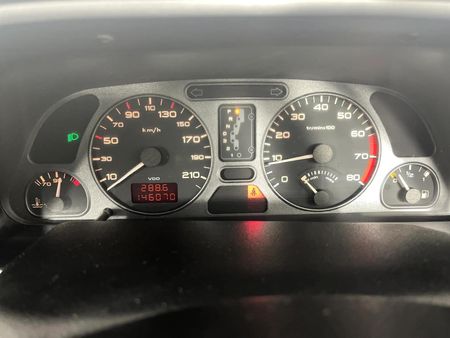 2000-Peugeot-306-20-XT-Sedan-Auto_2