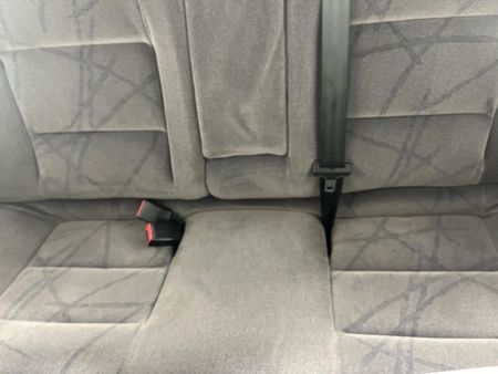 2000-Peugeot-306-20-XT-Sedan-Auto_3