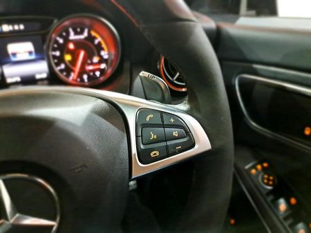 2017-Mercedes-AMG-CLA-45-AMG_18
