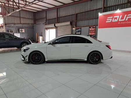 2017-Mercedes-AMG-CLA-45-AMG_3