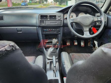 1999-Toyota-Corolla-RSi-20v_9