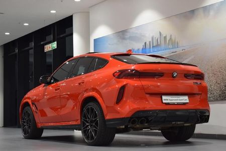 2022-BMW-X6-M-Competition_3
