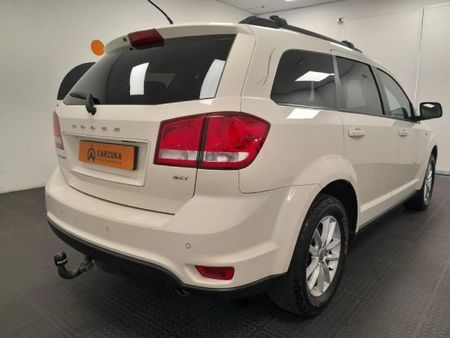 2013-Dodge-Journey-36-V6-SXT-Auto_9