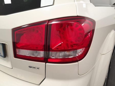 2013-Dodge-Journey-36-V6-SXT-Auto_10
