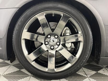 2014-Chrysler-300C-SRT8_4