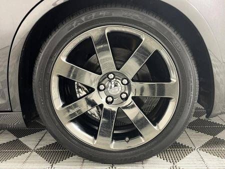 2014-Chrysler-300C-SRT8_6