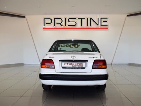 1997-Toyota-Corolla-RSi_4
