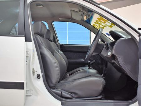 1997-Toyota-Corolla-RSi_8