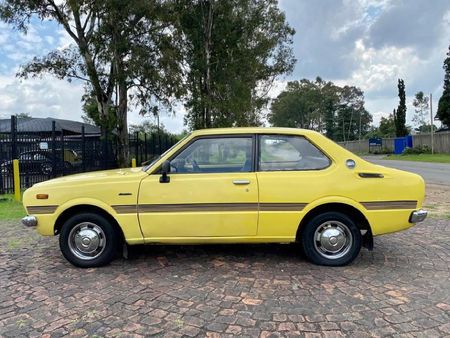 1979-Toyota-Corolla-1200_6