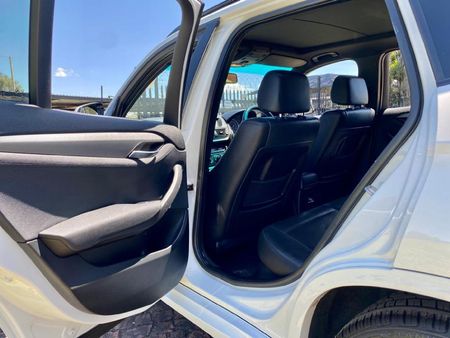 2014-BMW-X1-sDrive20i-M-Sport-Auto_12