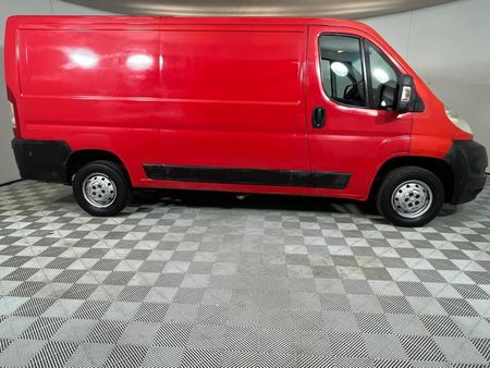 2013-Peugeot-Boxer-L2H2-22-HDi-MH-Panel-Van_4