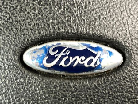 2006-Ford-Ka-13_11