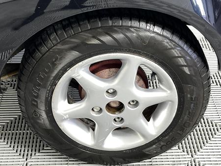 2006-Ford-Ka-13_6