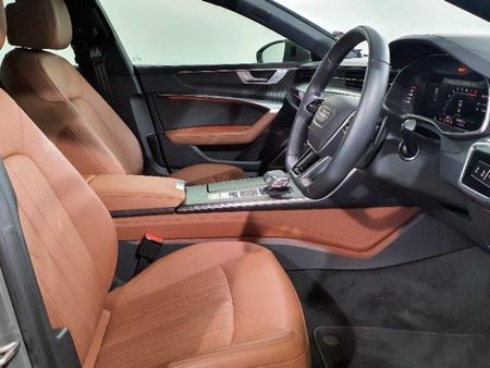 2022-Audi-A7-Sportback-30-TFSI-quattro-Auto-55-TFSI_8