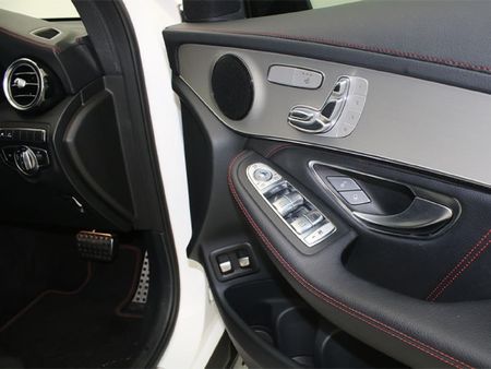 2018-Mercedes-AMG-GLC-43-AMG-Coupe-4Matic_11