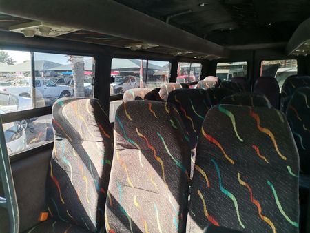 2004-Mercedes-Benz-Sprinter-416-Cdi-211-Seat_8