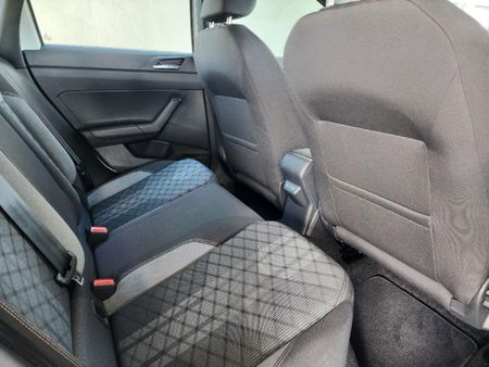 2023-Volkswagen-Polo-10-TSI-R-Line-Auto_12