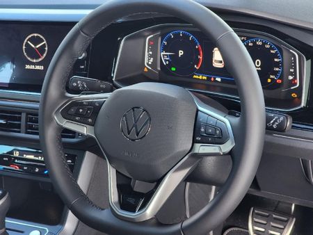 2023-Volkswagen-Polo-10-TSI-R-Line-Auto_13