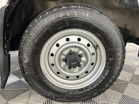 1995-Toyota-Hilux-1800-S-Single-Cab_4