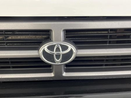 1995-Toyota-Hilux-1800-S-Single-Cab_7