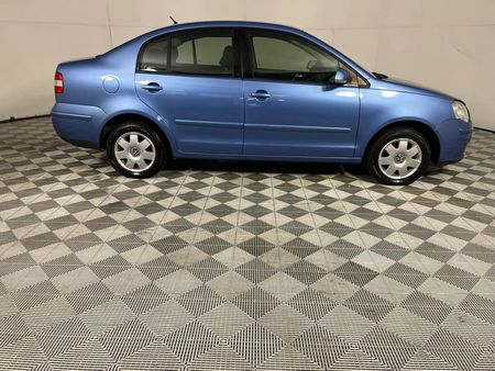 2006-Volkswagen-Polo-Classic-16-Comfortline_5